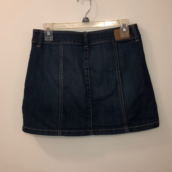 American Eagle Denim Mini Skirt - Picture 2 of 3